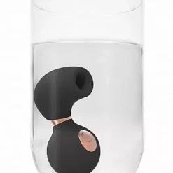 Shots Irresistible Irresistible Zuigende Vibrator Invincible - Zwart 22 Shots Irresistible Irresistible Zuigende Vibrator Invincible - Zwart -Clitoris Vibrators Verkoop zuigende vibrator invincible zwart waterproof